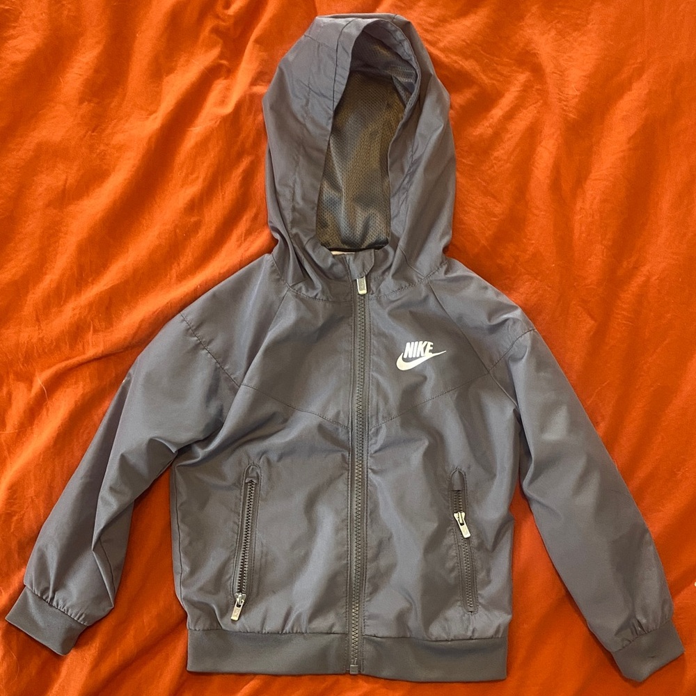 Nike Charcoal Hooded Jacket Windbreaker 3T